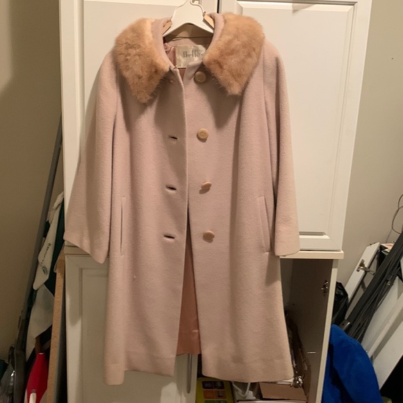 PIONEER Jackets & Coats Vintage Wool Coat With Mink Collar Belks